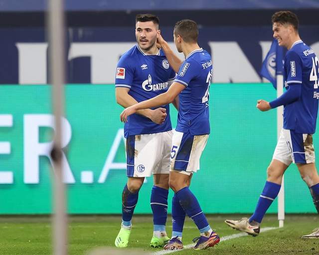 柏林赫塔主场大胜，送走对手